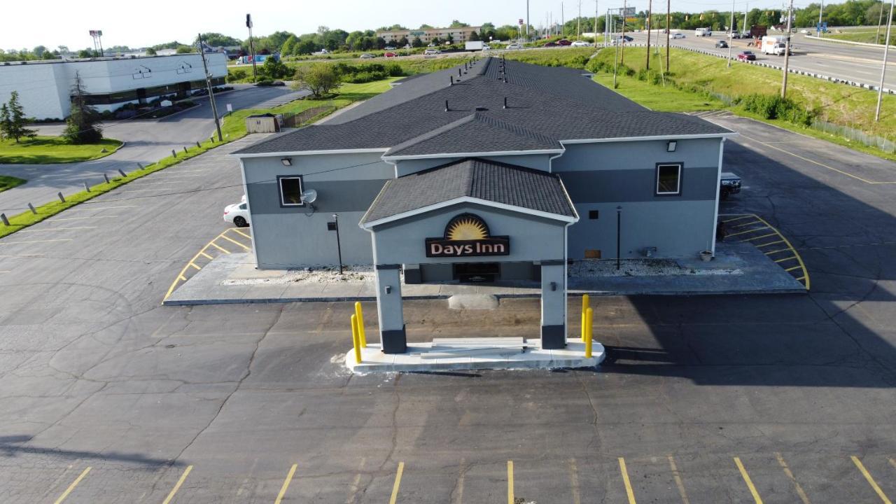 Days Inn By Wyndham Indianapolis East Post Road Dış mekan fotoğraf