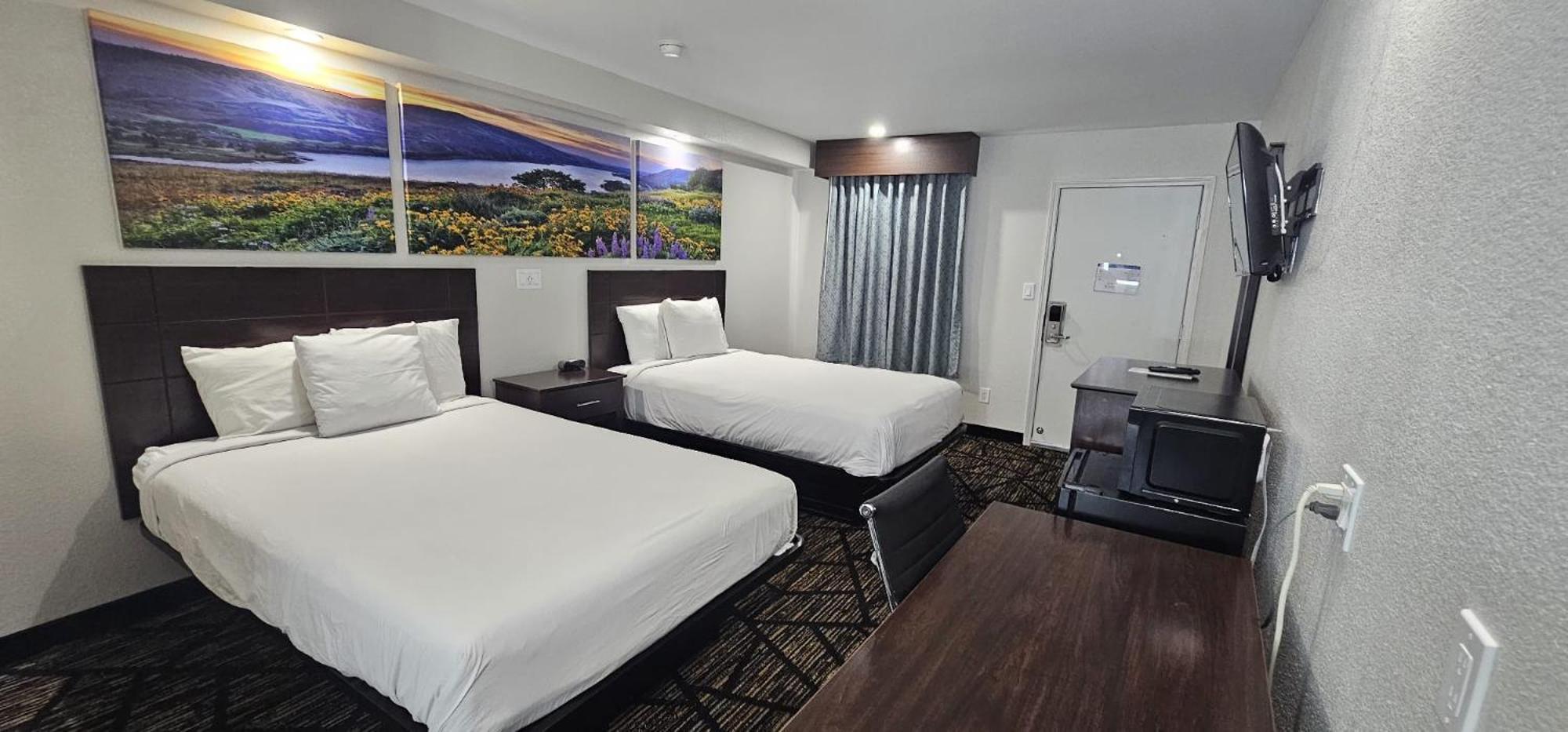 Days Inn By Wyndham Indianapolis East Post Road Dış mekan fotoğraf